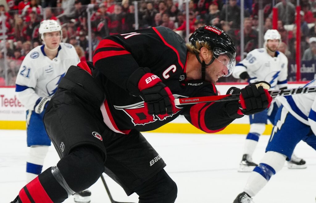 carolina hurricanes, tampa bay lightning