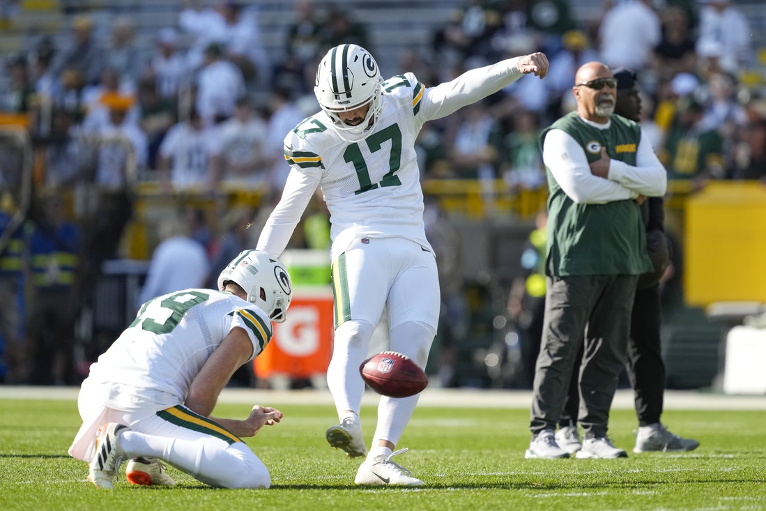 Brandon McManus punctuates Packers debut with GW FG vs. Texans - Field  Level Media - Professional sports content solutions | FLM