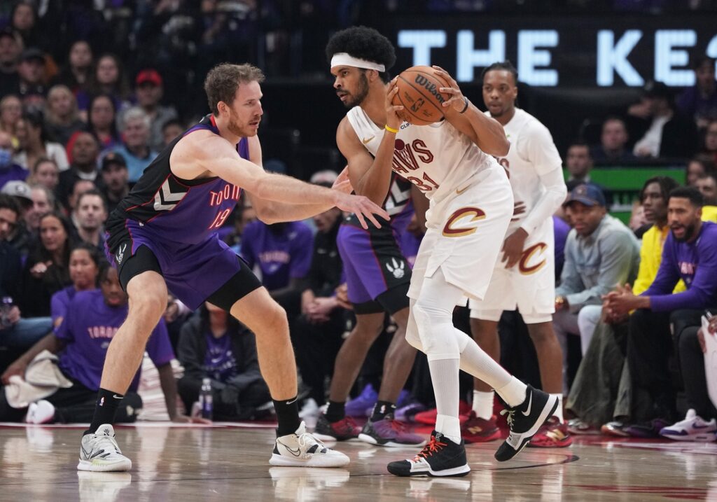 Cavaliers, Raptors