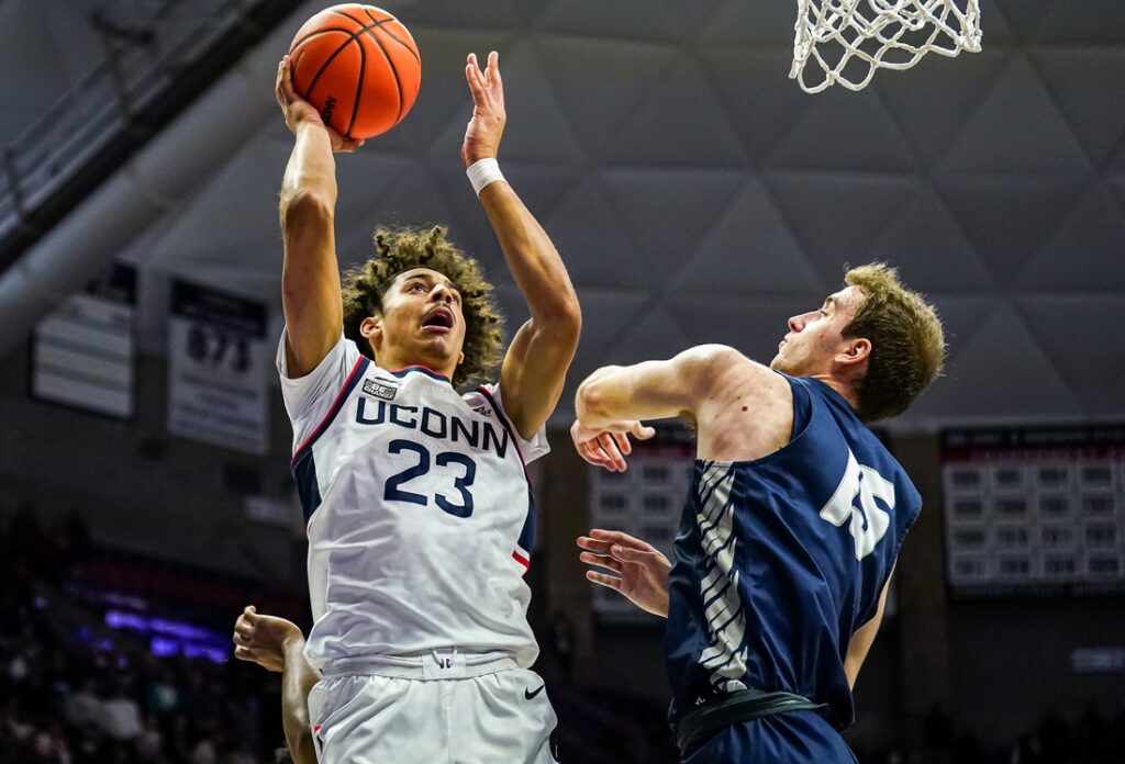 New Hampshire, UConn