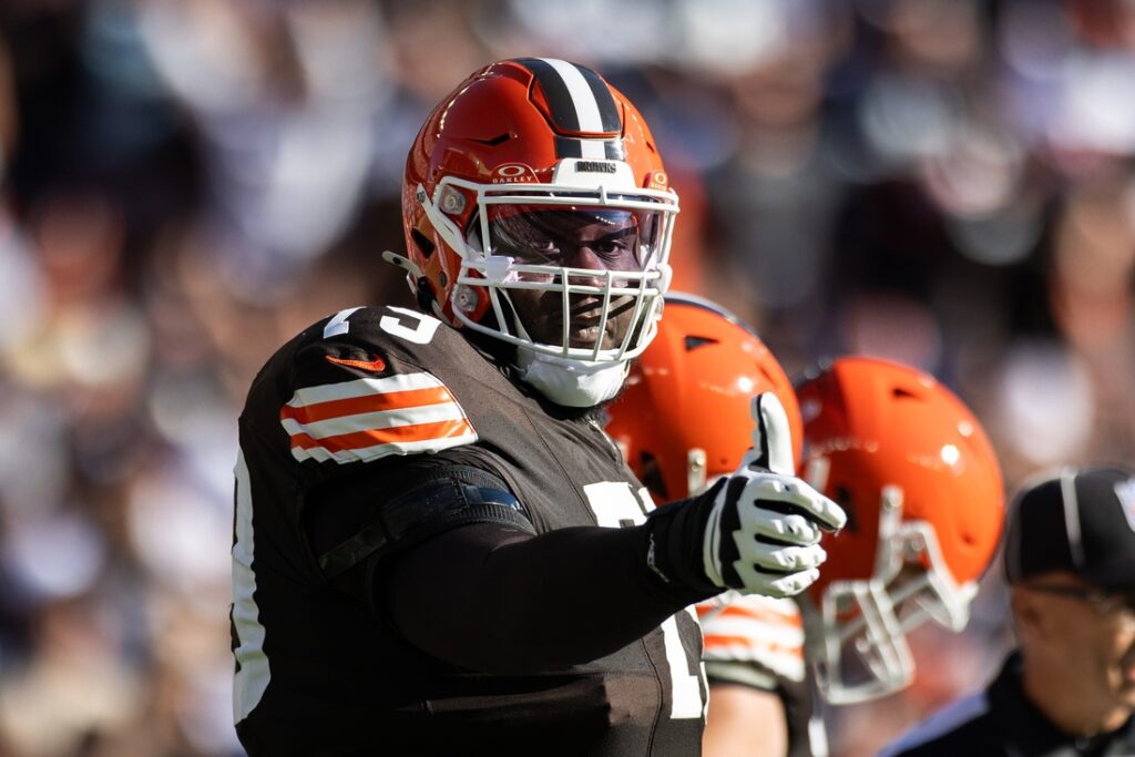 Dawand Jones