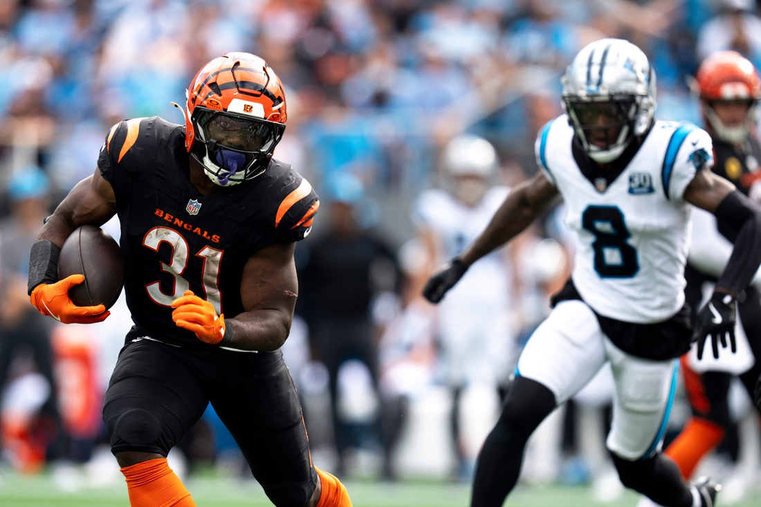 Bengals RB Zack Moss (neck) Out Indefinitely; TE Erick All Tears ACL ...