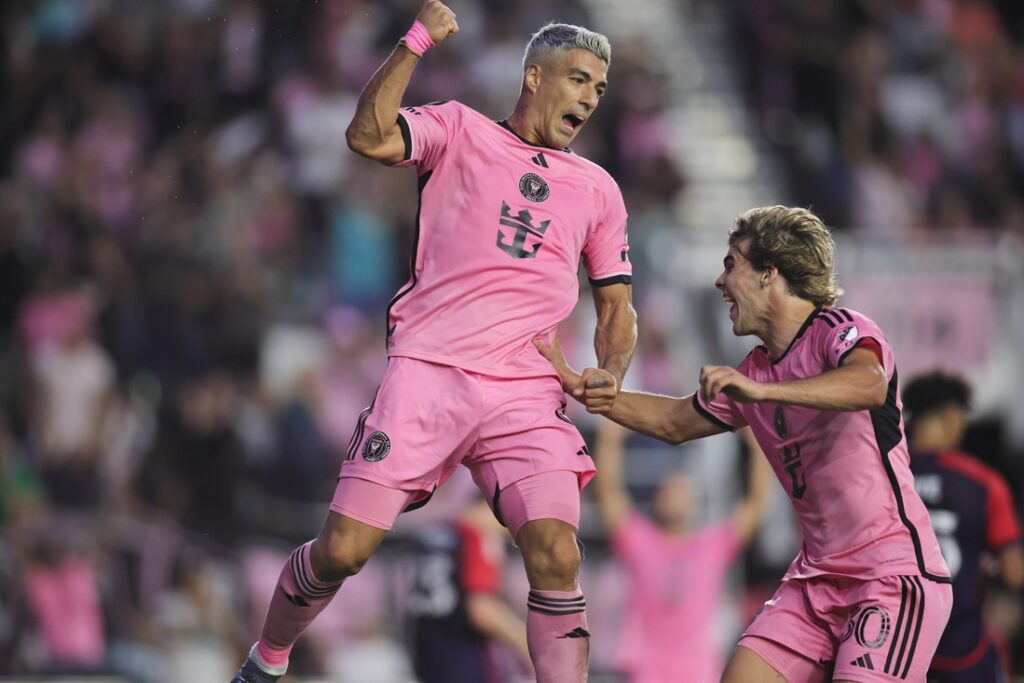 inter miami luis suarez celebrate