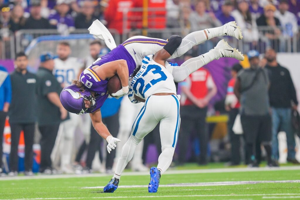 Vikings find secondhalf spark, hold off Colts Field Level Media