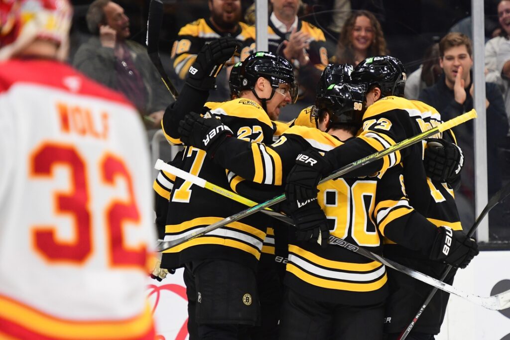 Bruins, Flames