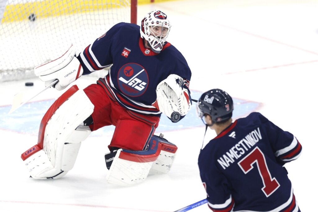 connor hellebuyck