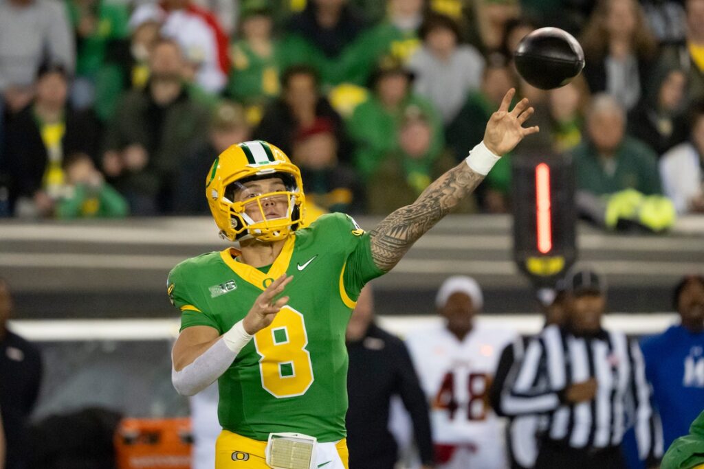 oregon ducks host the maryland