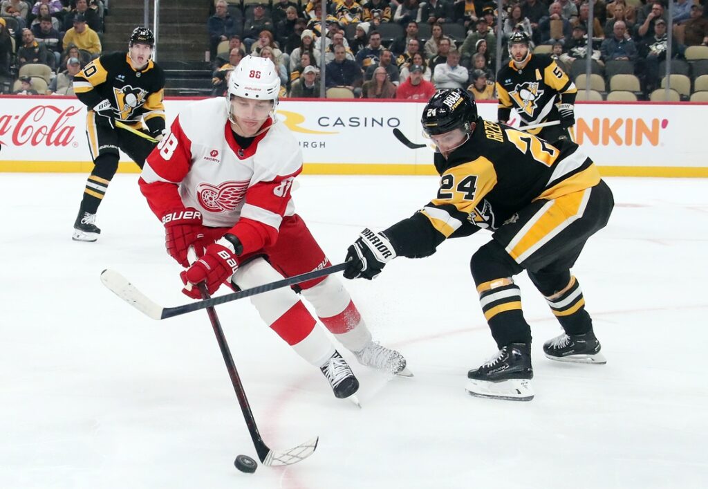 Red Wings, Penguins