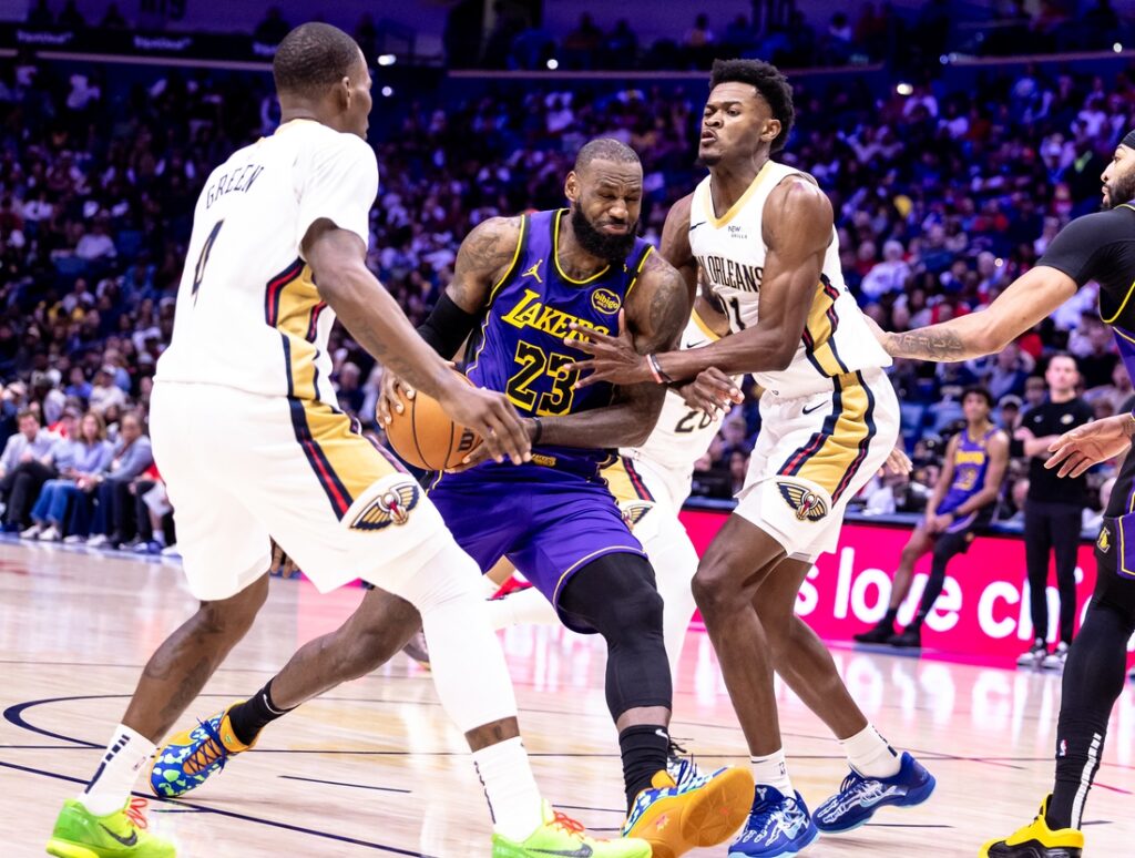 pelicans, lakers
