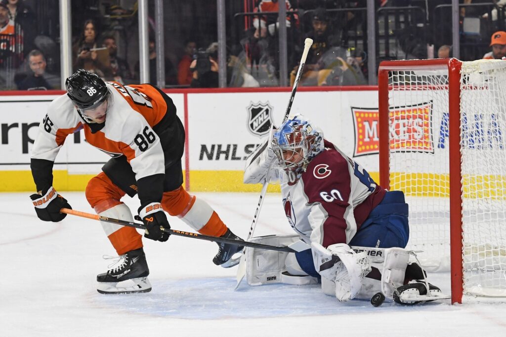 Avalanche, Flyers