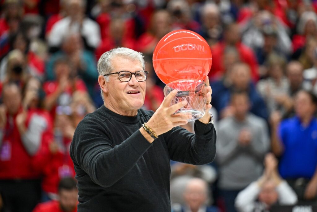 Geno Auriemma