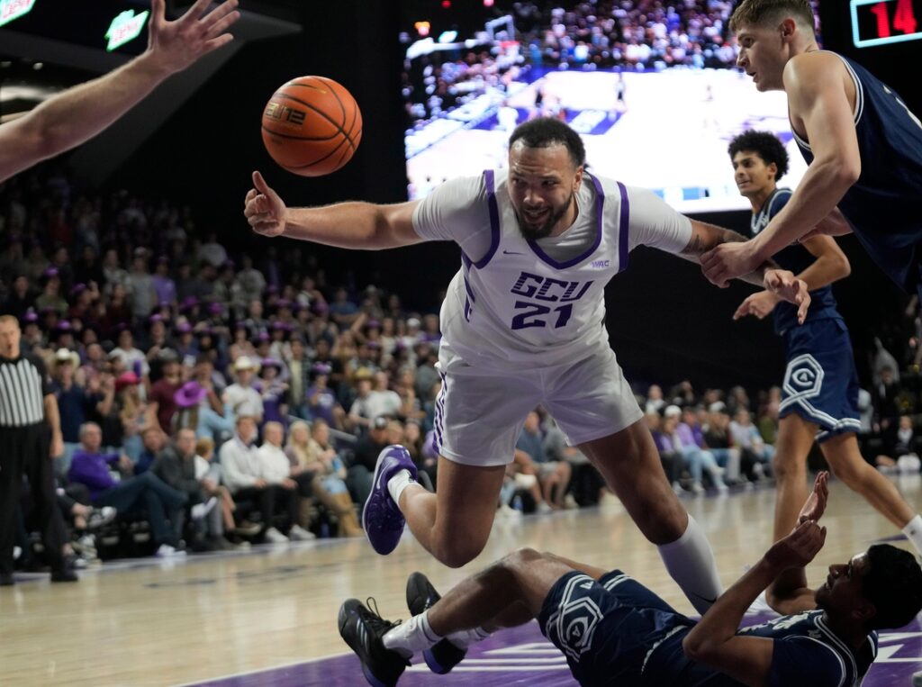 grand canyon, basketball