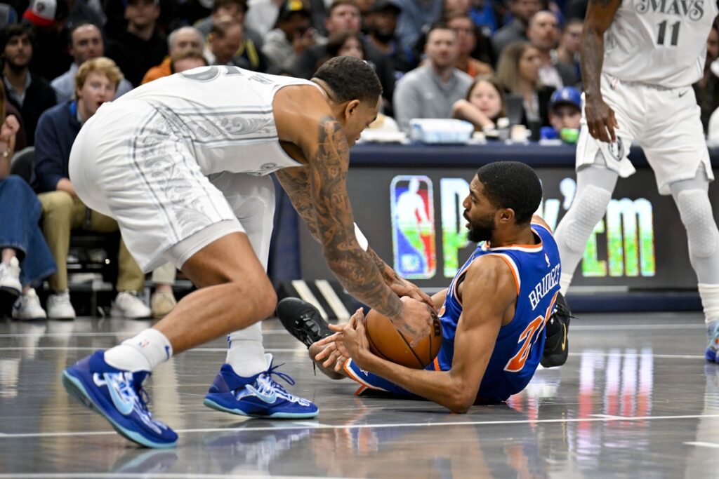 Knicks, Mavericks