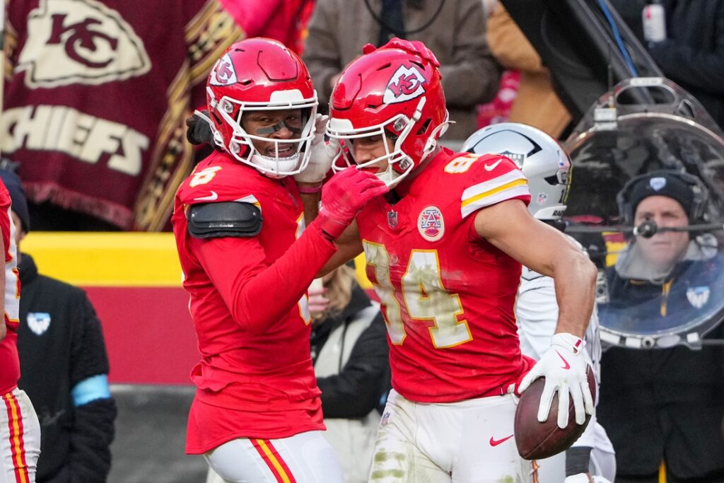 Raiders, Chiefs