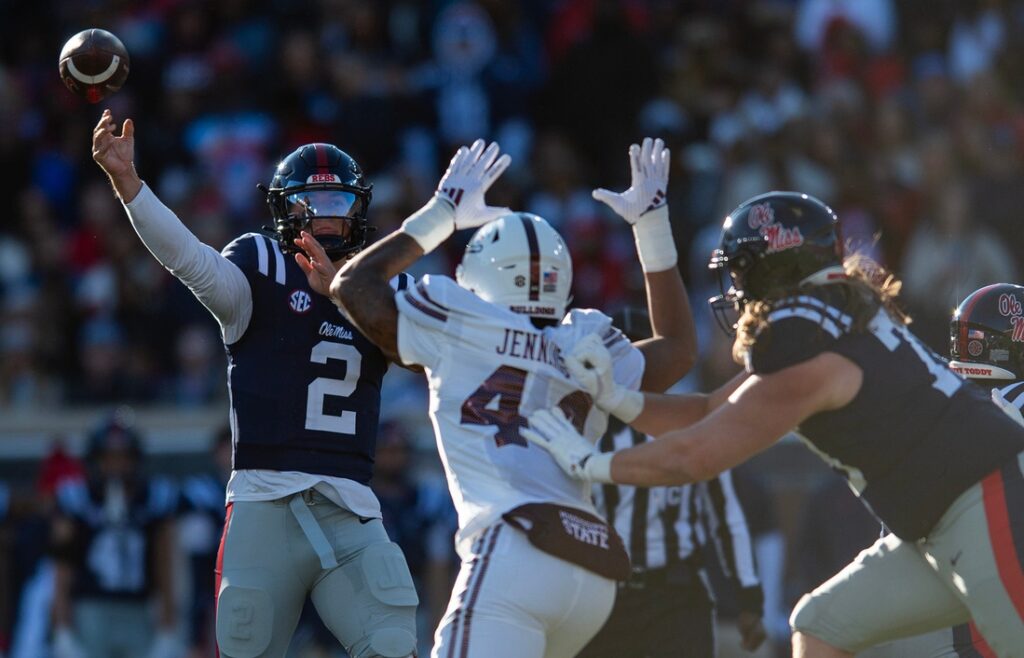 Mississippi State Ole Miss dart