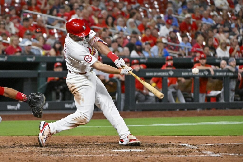 Goldschmidt, hits