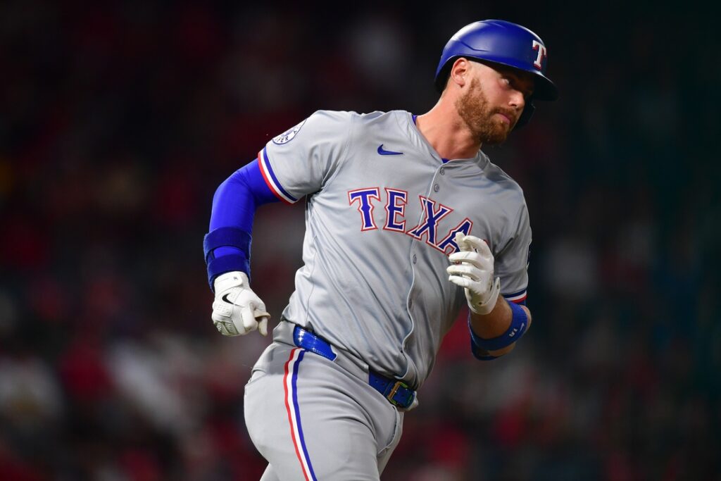 Carson Kelly,