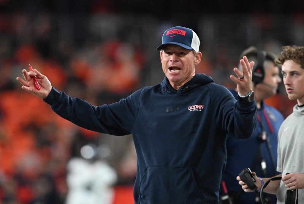 jim mora connecticut