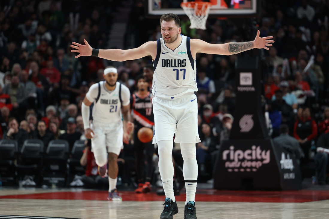 Luka Doncic scores 36 in return as Mavericks defeat Blazers - Field ...