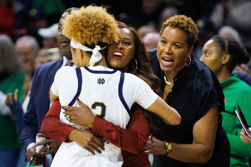 Notre Dame climbs to No. 3 in women's hoops poll Field Level Media