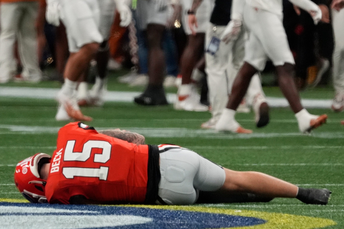 Georgia QB Carson Beck has shoulder surgery, out for CFP - Field Level  Media - Professional sports content solutions | FLM