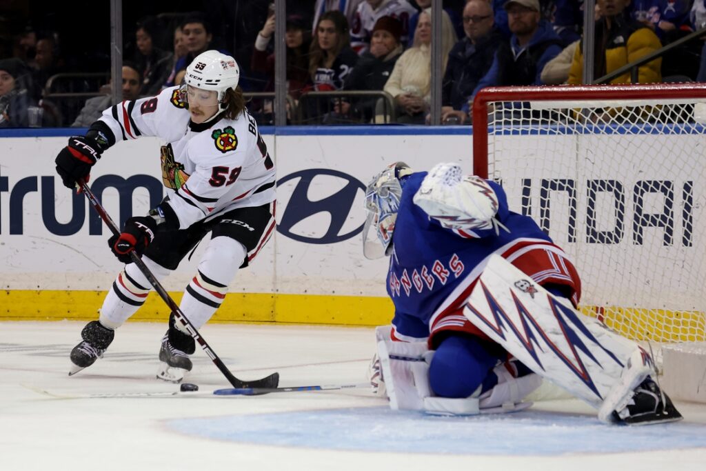 Blackhawks, Rangers