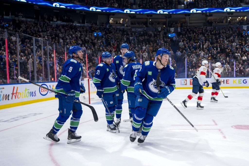 Canucks, Panthers