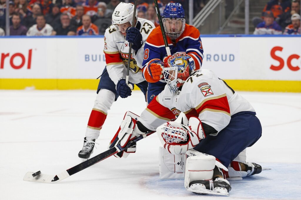 Panthers, oilers