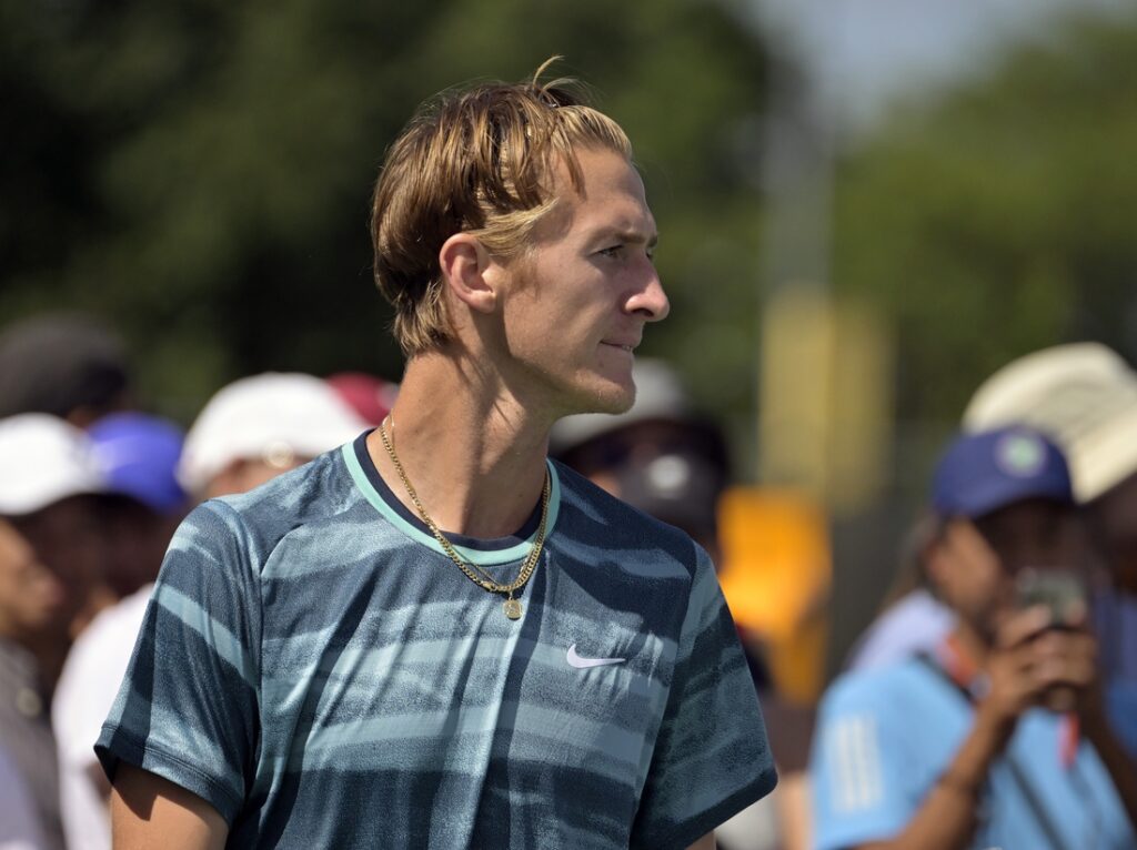 sebastian korda serve
