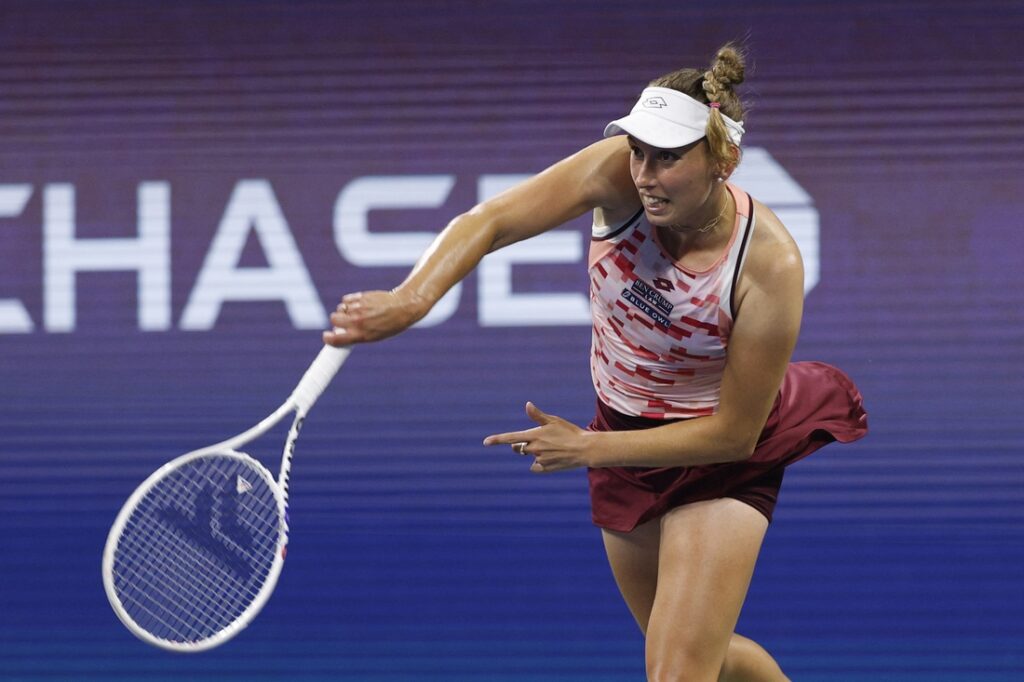 elise mertens