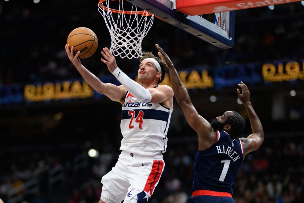 corey kispert clippers