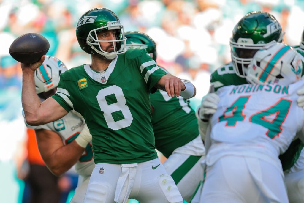 aaron rodgers dolphins