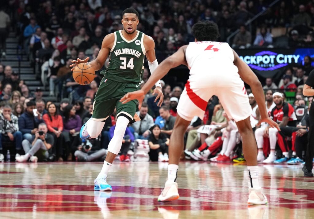 raptors, bucks
