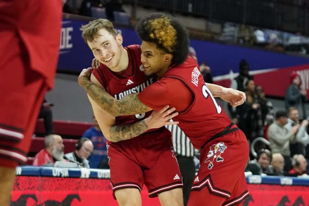 Louisville Cardinals