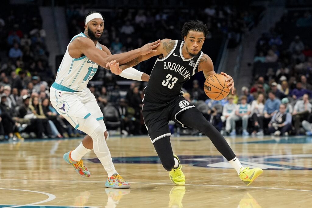 Nets Hornets