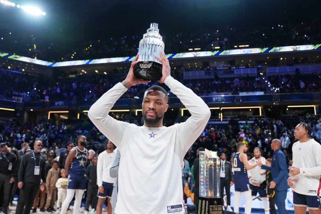 Damian Lillard trophy