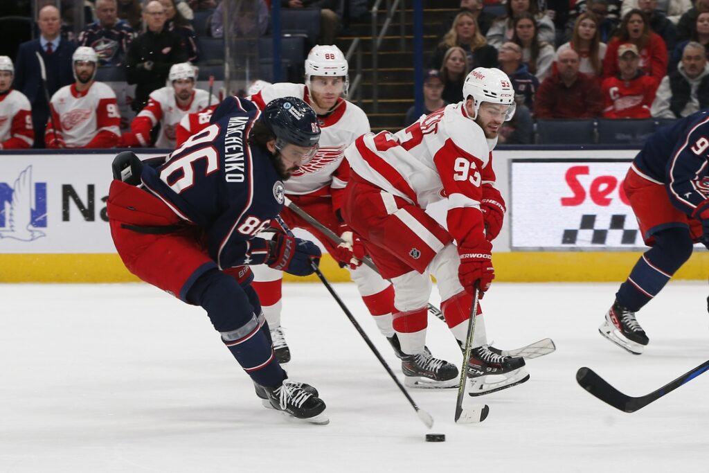 blue jackets red wings