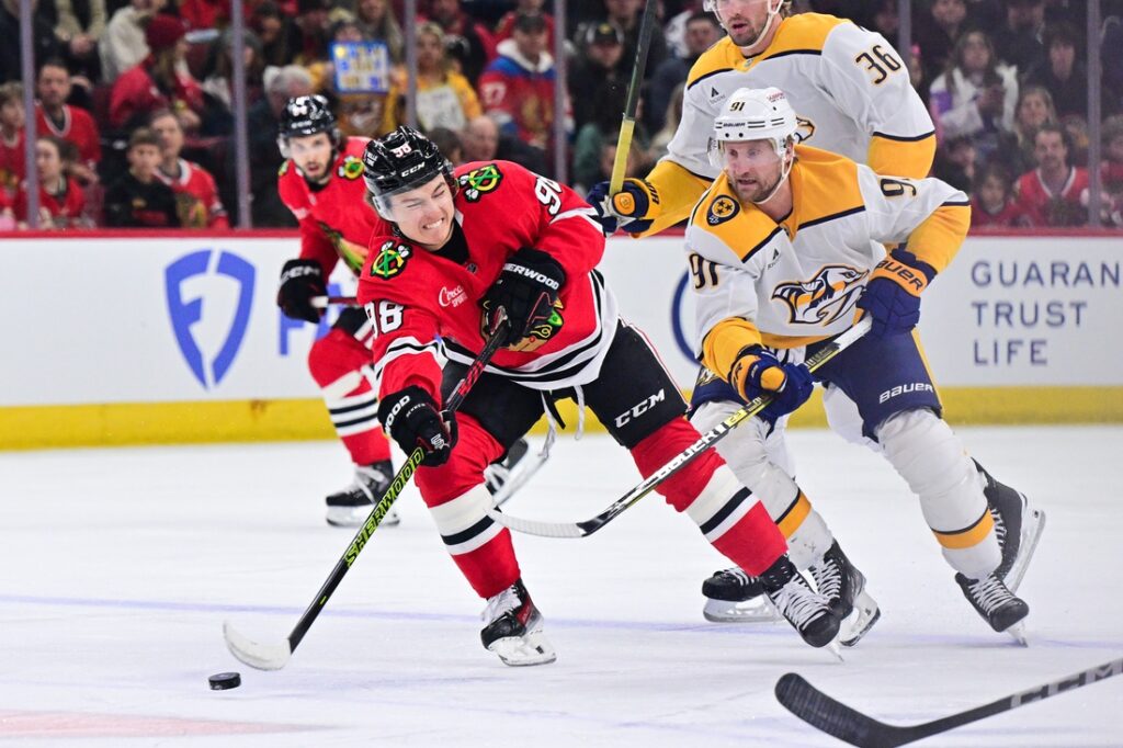 Predators, Blackhawks