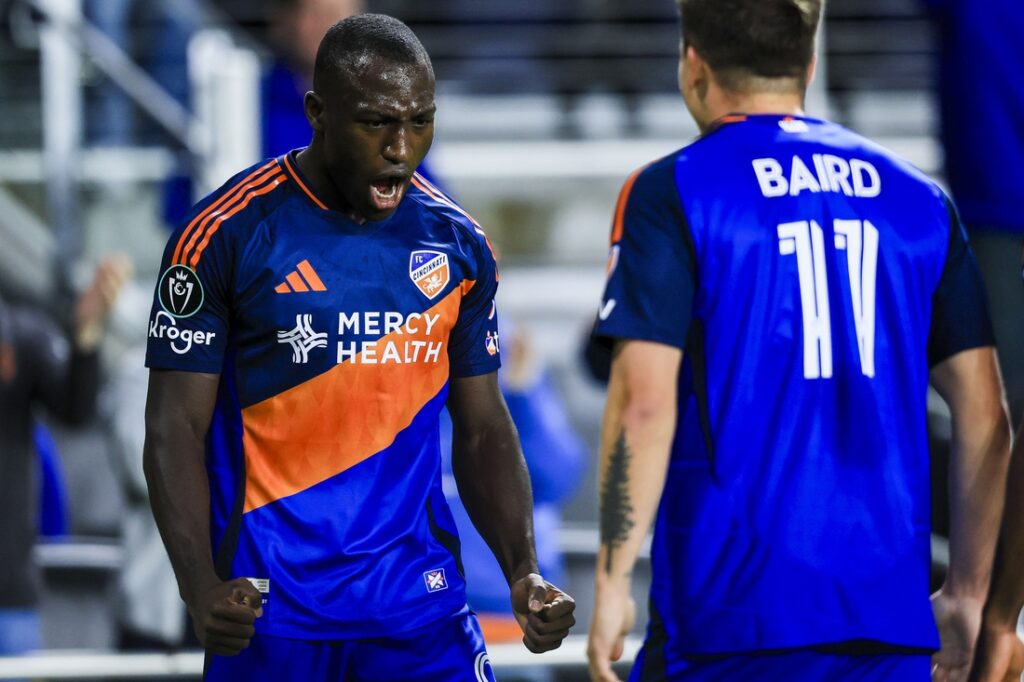 fc cincinnati, denkey