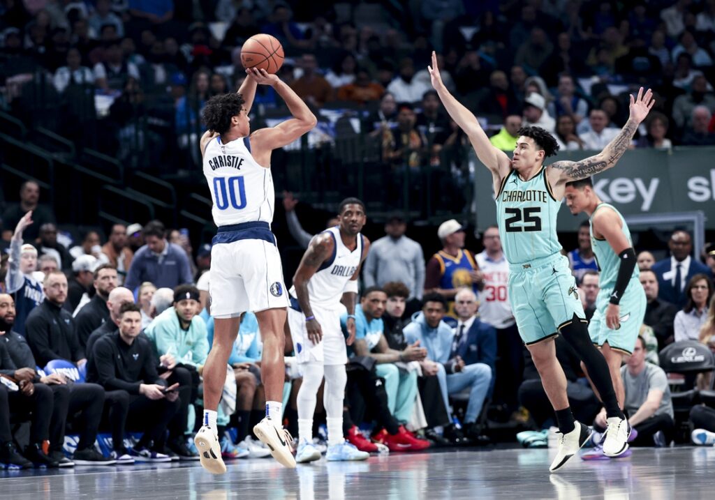 Mavericks, Hornets