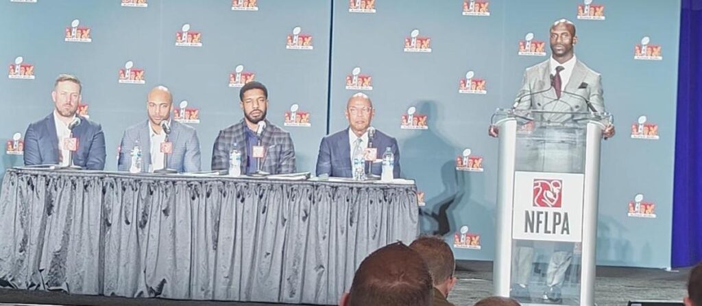 Ekeler, Keenum, Reeves-Maybin, Howell, NFLPA