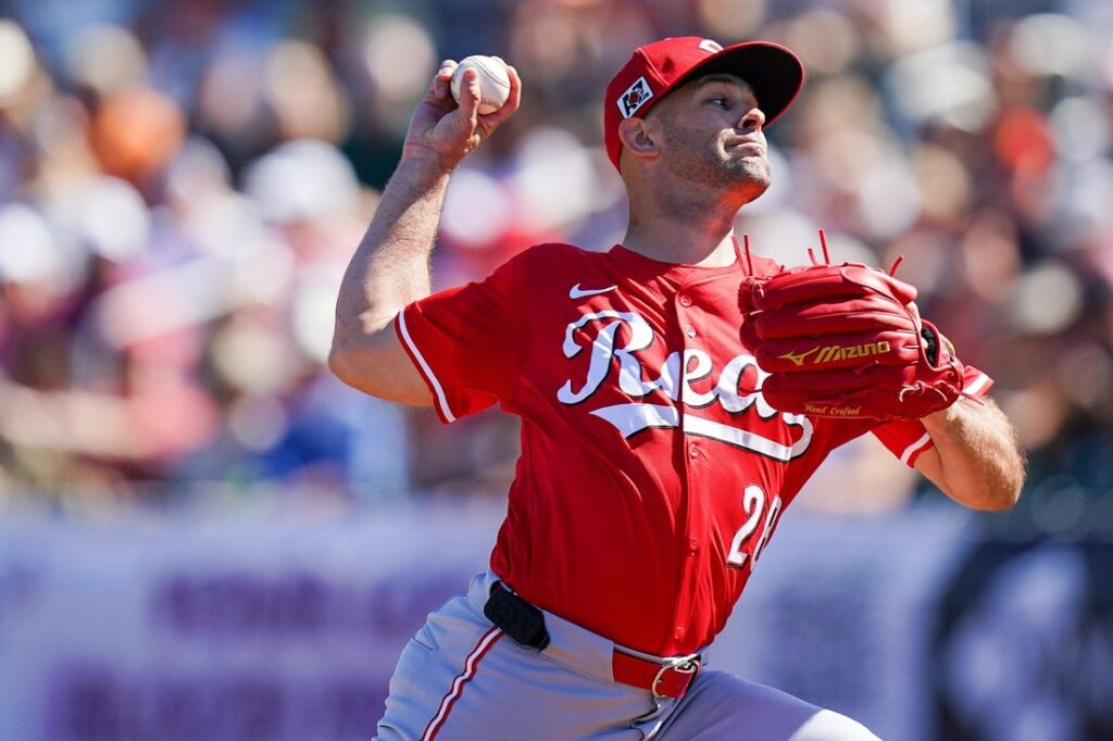 Reds turn to Nick Martinez in series finale vs. Giants - Field Level Media  - Professional sports content solutions | FLM