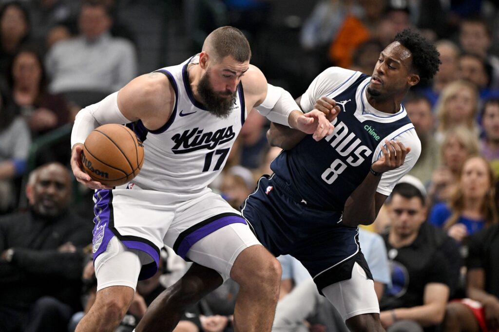 Kings, Mavericks