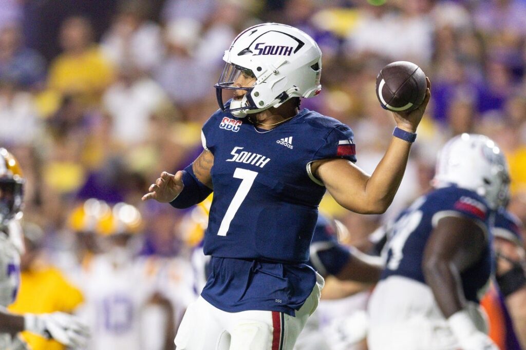 South Alabama, Gio Lopez