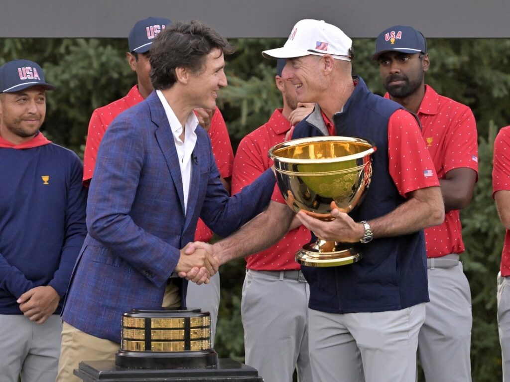presidents cup trophy