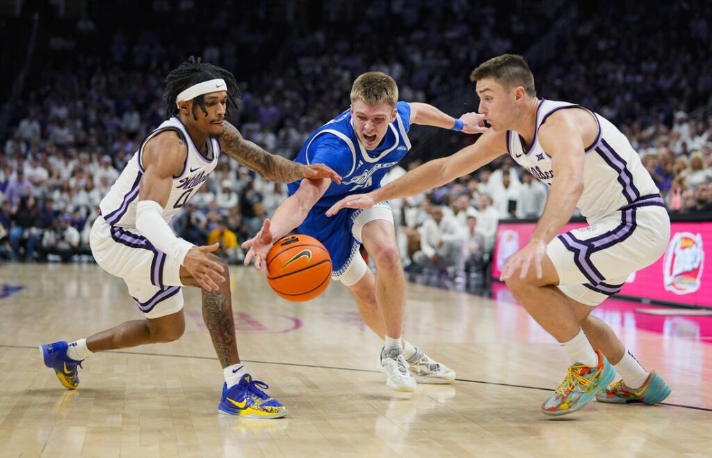 Dug McDaniel, Brendan Hausen