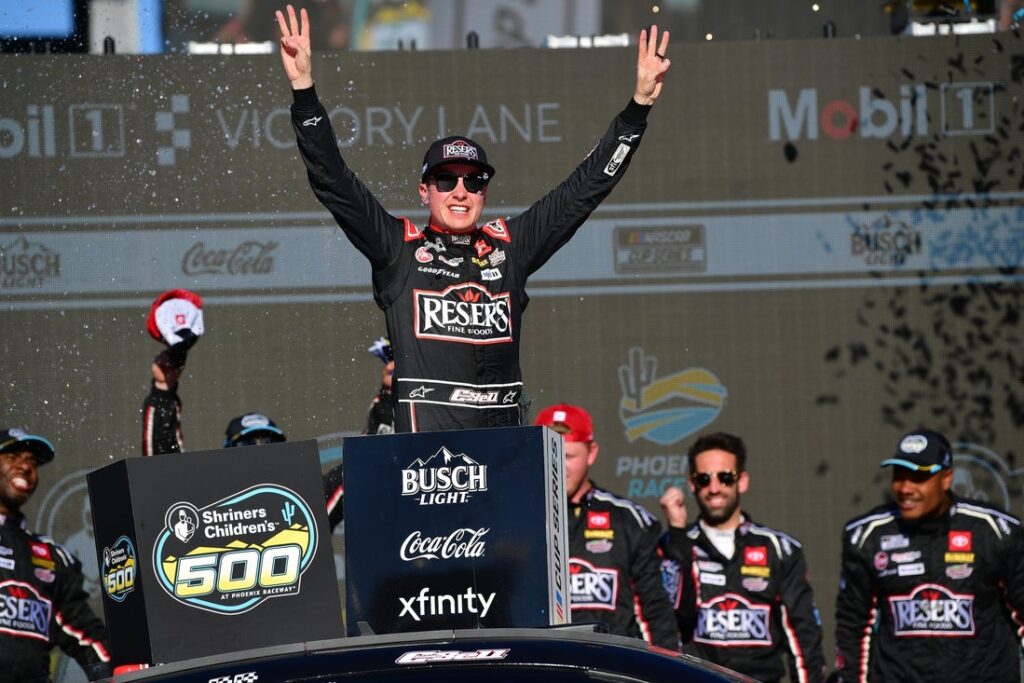christopher bell