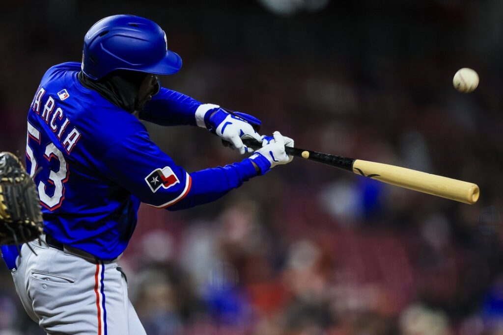 Rangers, adolis garcia