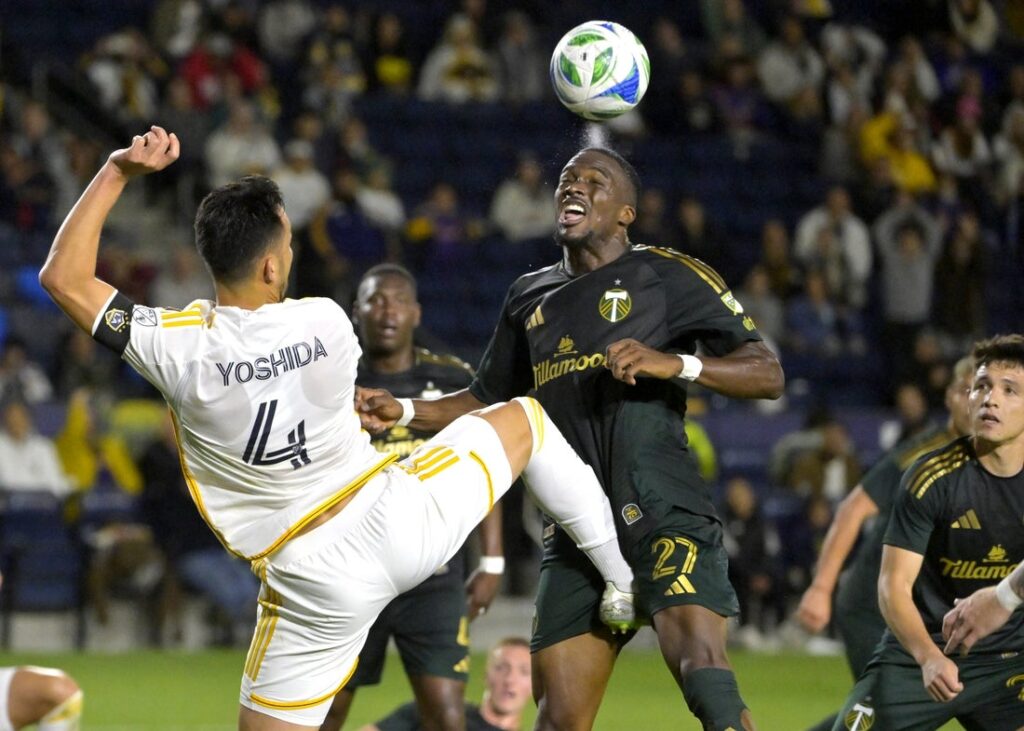 Maya Yoshida