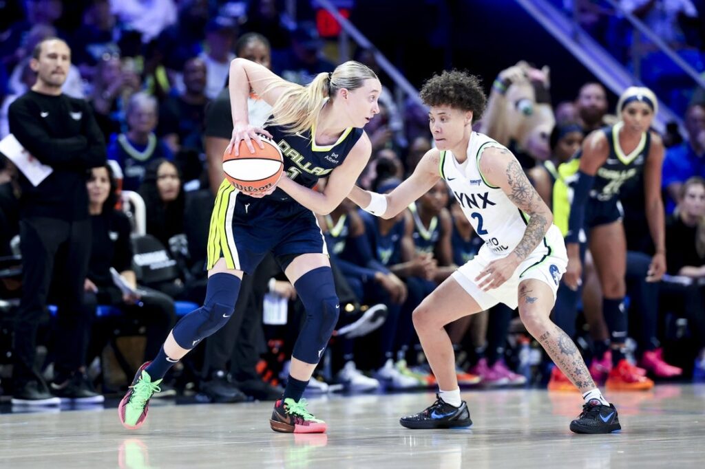 Dallas Wings Bueckers
